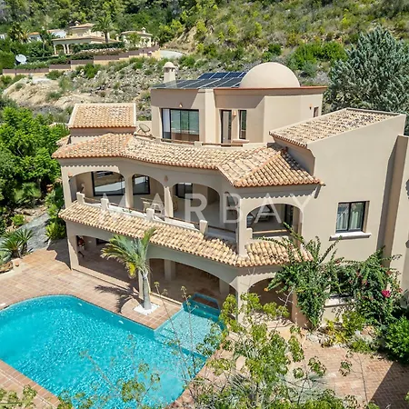Auriga Villa *