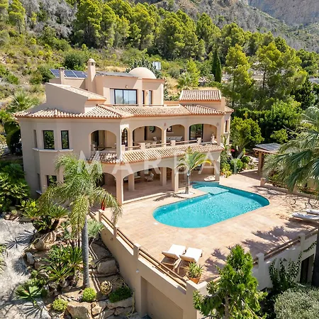 Villa Auriga *